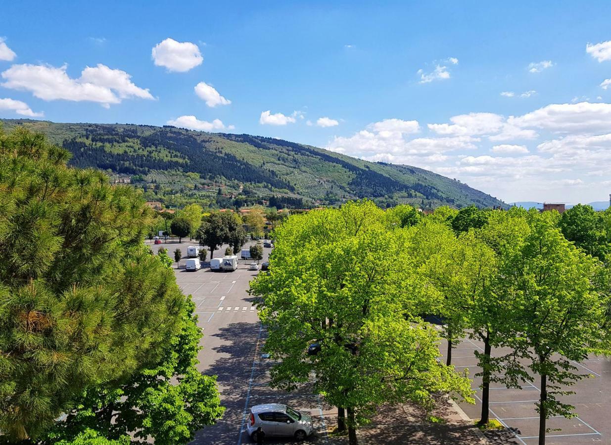 Appartamento Casa del Sole Prato  Esterno foto